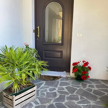 Mons Umbrarius Holiday home Monteombraro
