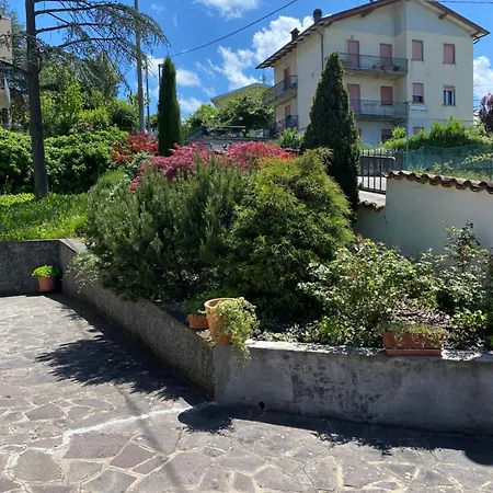 Mons Umbrarius Holiday home *